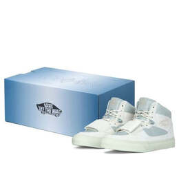 Кроссовки c2h4 x mountain edition sp-box grey Vans, серый vn0a3tkg627(s-box) | grey