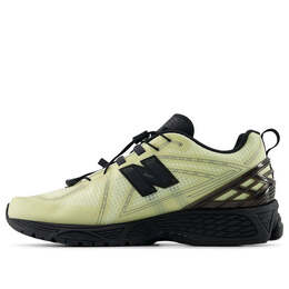 Кроссовки 1906r 'pistachio butter balck' New Balance, мультиколор m1906rnp | pistachio butter/morel/black