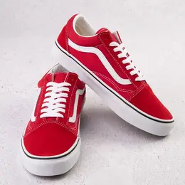 Кроссовки для скейтбординга Vans Old Skool, красный 497403 | racing red