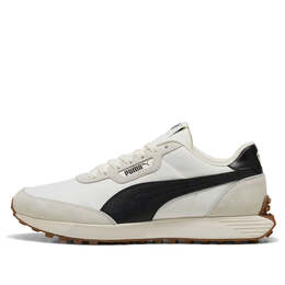 Кроссовки runtamed lugged classic 'beige black' Puma, белый 401605-03 | frosted ivory/puma black