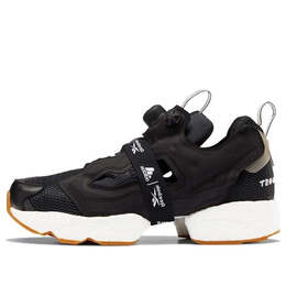 Кроссовки instapump fury x boost 'black gum' Reebok, черный fu9239 | black/white