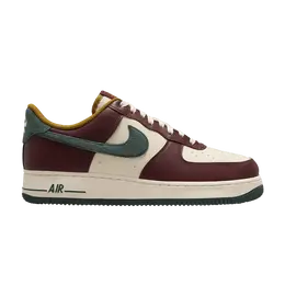 Кроссовки Nike Air Force 1 07 LV8Dark Team Red Vintage Green, красный hq3612 113 | 07 lv8dark team red vintage green