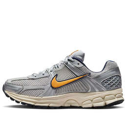 Кроссовки air zoom vomero 5 'pure platinum laser orange' Nike, мультиколор fj4151-001 | pure platinum/laser orange