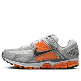 Кроссовки zoom vomero 5 'platinum tint safety orange' Nike, мультиколор fj4151-002 | platinum tint/cool grey/white/dark obsidian/safety orange