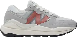 Кроссовки New Balance Wmns 57/40 'Light Aluminum Mineral Red', серый w5740slc | grey