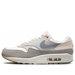 Кроссовки air max 1 'summit white flat pewter iron ore' Nike, белый ib1492-121 | summit white/light iron ore/light orewood brown/flat pewter