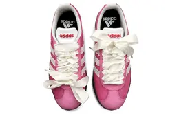 Кроссовки Adidas Court Skateboarding Shoes Unisex Low-top Beige, фуксия hq1802(team13-草莓小熊e) | fuchsia