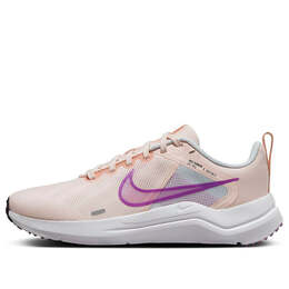 Кроссовки downshifter 12 'guava ice rush fuchsia' Nike, мультиколор dd9294-800 | guava ice/pure platinum/amber brown/rush fuchsia