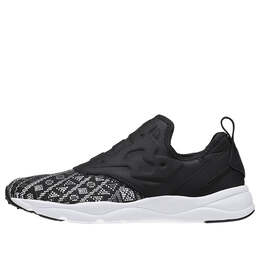 Кроссовки furylite slip on gt running shoes black/white Reebok, черный bd4460 | black/white