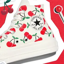 Кроссовки Womens Converse Chuck Taylor All Star Lift Hi Sneaker, цвет Egret/Cherries 389213 | egret/cherries