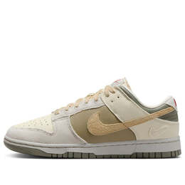 Кроссовки dunk low 'light bone neutral olive' Nike, мультиколор fz4341-100 | coconut milk/sesame/alabaster/light bone/neutral olive/dark stucco