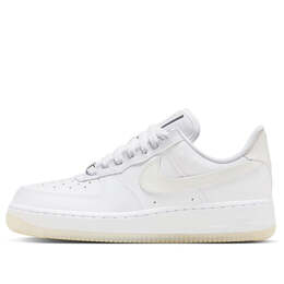 Кроссовки air force 1 '07 lx 'uv swooshes' Nike, белый fz5531-111 | white/white/white/laser purple/university blue