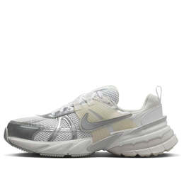 Кроссовки v2k run 'metallic silver' Nike, серебряный fd0736-104 | metallic silver/white