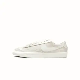Кеды Nike Blazer Low '77 SE, сливочный dr9955 100 | cream