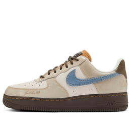 Кроссовки air force 1 low 'love & peace' Nike, коричневый hq3458-142 | baroque brown