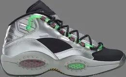 Кроссовки illumination's minions x question mid 'gru's lab' Reebok, серебряный fw7548 | silver