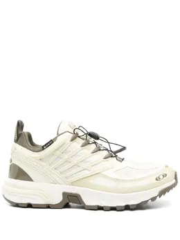 Salomon panelled sneakers 28918776