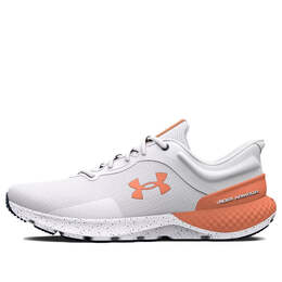 Кроссовки charged escape 4 'white orange tropic' Under Armour, белый 3025426-103 | white/orange