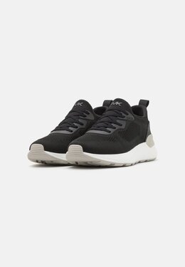 Кроссовки TREVOR SLIP ON TRAINER Michael Kors, черный 1mi12o04b-q11 | black