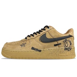 Кастомизированные кроссовки Nike Air Force 1 Skateboard Shoes Unisex, коричневый/черный cj9179-200(team40-暗黑街头sbox) | light brown