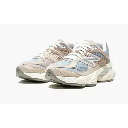 Кроссовки New Balance 9060, полнота B, размер 42 EU (26,5 cm), mushroom 103768989511