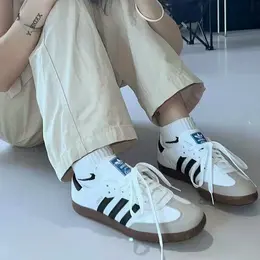 Кеды Adidas Samba, размер 3,5 UK, white 4303385464
