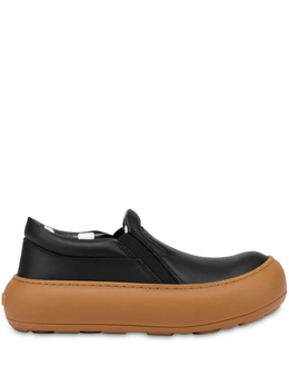 Кроссовки Moschino из кожи, черный mb15125g0mga0 | черный