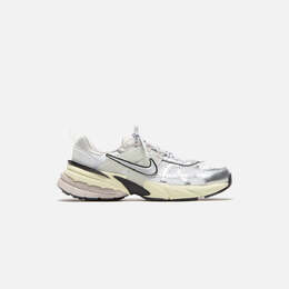 Кроссовки Nike V2K Run, цвет Summit White/Metallic Silver nkhj4497-100 | summit white/metallic silver