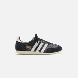 Кроссовки Adidas WMNS Japan, цвет Core Black/White/Gold Metallic aaih5490 | core black/white/gold metallic