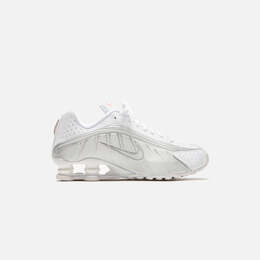 Кроссовки Nike WMNS Shox R4, цвет White/Metallic Silver/Max Orange/White nkar3565-101 | white/metallic silver/max orange/white