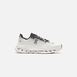 Кроссовки On Running WMNS Cloudtilt, цвет Black/Ivory or3we10051430 | black/ivory