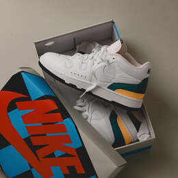 Кроссовки attack *year of the snake* Nike, белый hf3056 100 | white / white / mineral teal / melon tint