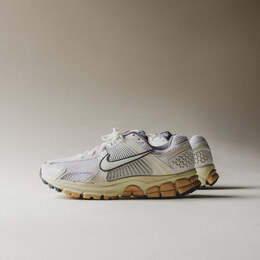Кроссовки wmns zoom vomero 5 Nike, белый fj2028 101 | summit white / summit white / pure platinum