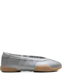 Adidas Taekwondo Mei Ballet "Silver Metallic/Silver Metallic/Gum" sneakers 29650198