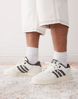 Низкие кроссовки Rivalry 86 белого и оливкового цвета Adidas 135826436 | cream