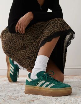 Кроссовки Gazelle Bold на платформе зеленого и белого цвета Adidas 138341163 | mid green
