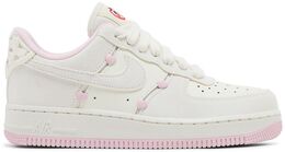 Кроссовки Nike Wmns Air Force 1 Low 'Valentine's Day 2025', кремовый hv5992 111 | valentines day 2025