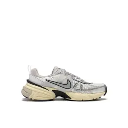 Кроссовки Nike V2K RUN, размер 38.5 EU, white 4425914591