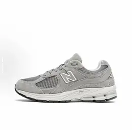 Кроссовки New Balance 2002R, полнота D, размер 9US/42.5EU, серый 4316563075