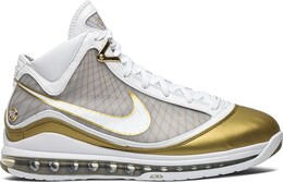 Кроссовки Nike Air Max LeBron 7 Retro QS 'China Moon' 2020, золотой cu5646 100 | gold