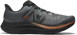 Мужские кроссовки New Balance FuelCell Propel V4, графит/черный/медный металлик b0bj7fh84j | graphite/black/copper metallc