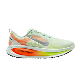 Nike Кроссовки Vomero 18 'Barely Green Hyper Crimson', зеленый hm6803 300 | barely green hyper crimson