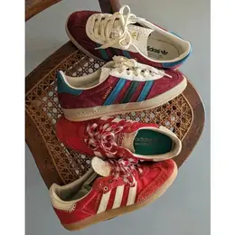 Кеды Adidas Gazelle, размер 38 RU (6.5 US), зеленый, бирюзовый, бордовый, бежевый, белый 102867602751