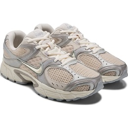 Кроссовки Nike V5 rnr, серый/бежевый/темно-бежевый 1057612/46880 | grey/off white/tan