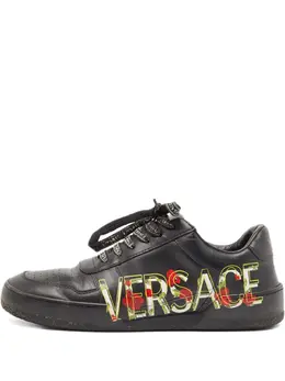 Versace logo-print sneakers 30366652