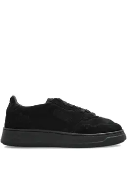 Autry Medalist suede low-top sneakers 30983882