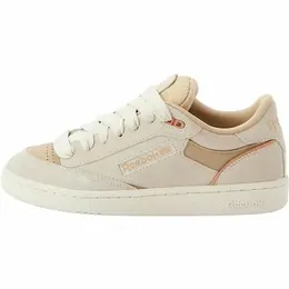 Кроссовки Reebok Club Classic Bulc CLN W, полнота F (EU)/ на среднюю стопу, размер 9 US, бежевый 4386473323