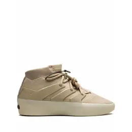 Кроссовки Adidas, размер 7 US, коричневый 4356438936