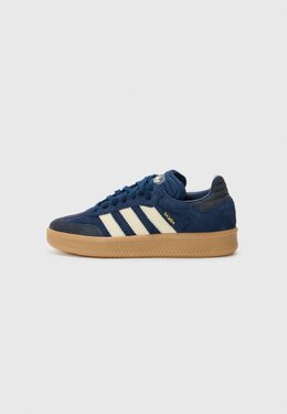 Кроссовки SAMBA XLG UNISEX Adidas, темно-синий ad115p017-k11 | night indigo/cream white/gum