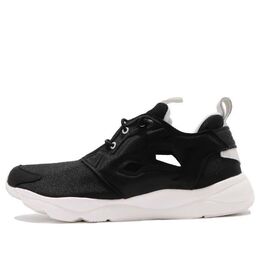 Беговые кроссовки Reebok Furylite Cozy Wear-Resistant Black, черный cn7302 | black